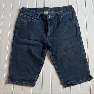 Arizona Jean Co. Bermuda Shorts Medium Wash Size 16 1/2